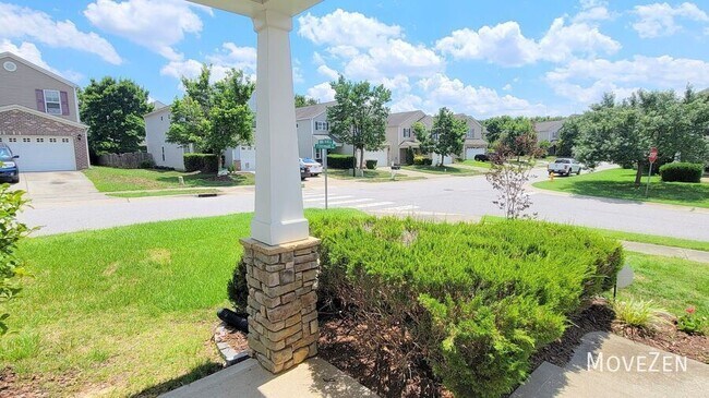 Building Photo - 1007 Winning Colors Dr