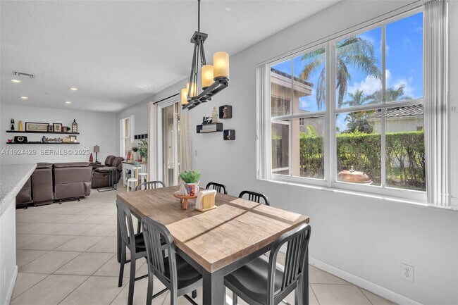 Building Photo - 1058 Tupelo Way