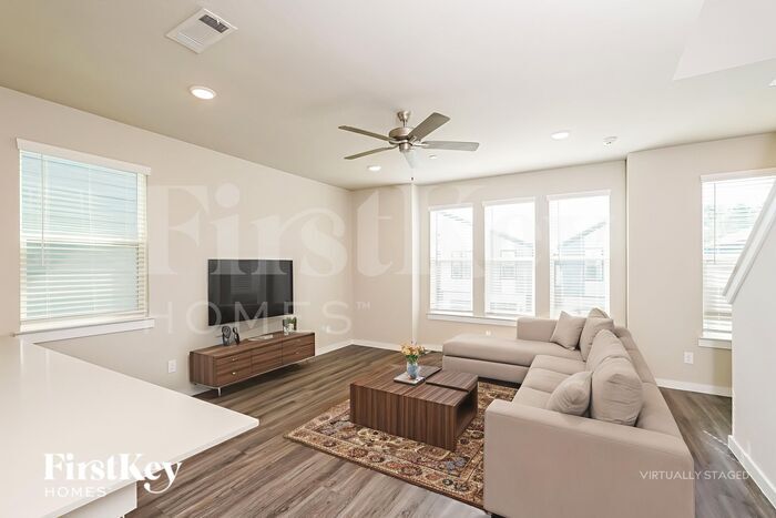 Building Photo - 18404 Idyllic Aly