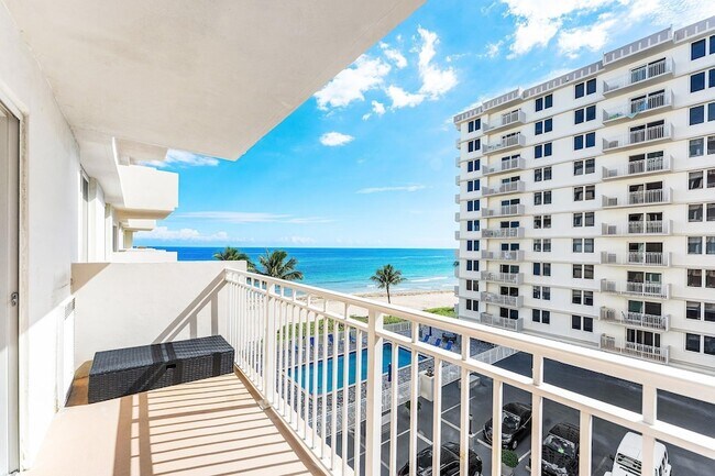 Building Photo - 3215 S Ocean Blvd