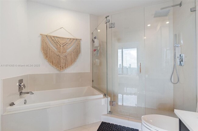 Building Photo - 45 SW 9th St