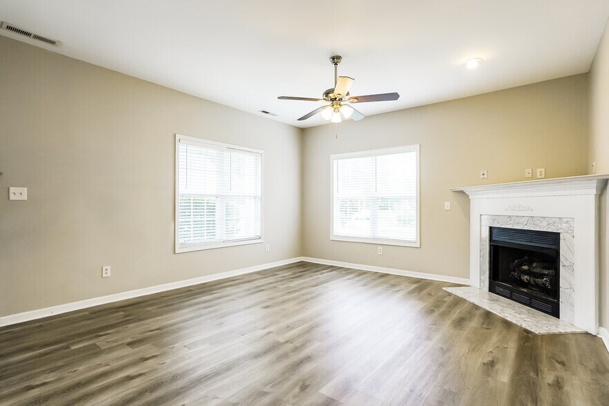 Building Photo - 5245 Noble Man Trail