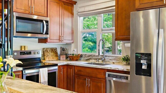 Building Photo - BK-1284