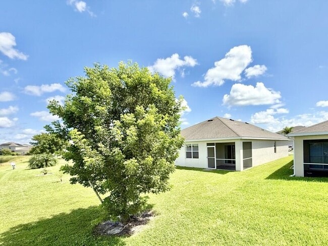 Building Photo - 3422 Cancun Ct
