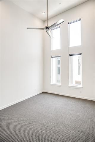 Building Photo - 2180 Bennett Ave