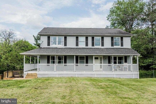 Building Photo - 6135 Waterloo Rd