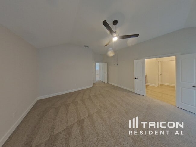 Building Photo - 1209 Bullock Dr