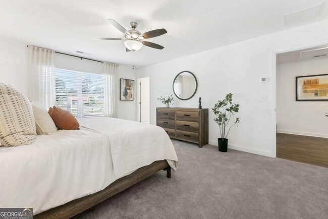 Building Photo - 3790 Denton Dr