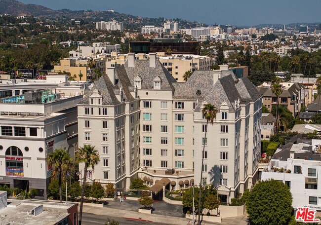 Building Photo - 1424 N Crescent Heights Blvd