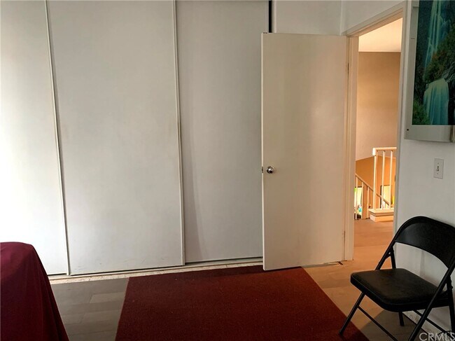 Building Photo - 578 Pointe Vista Ct