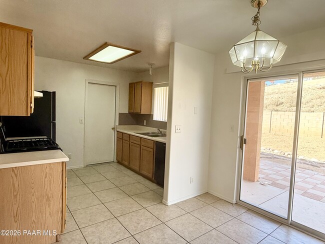 Building Photo - 4461 N Moccasin Cir