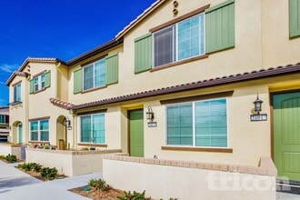 Building Photo - 24935 Vermijo Ct