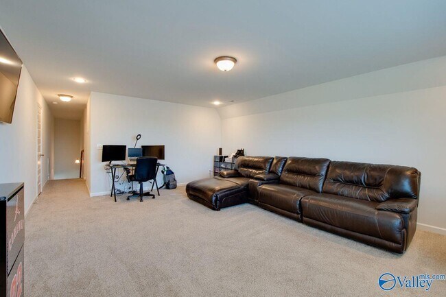 Building Photo - 314 Fenrose Dr