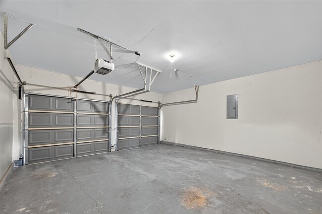 Building Photo - 602 Field Run Ct