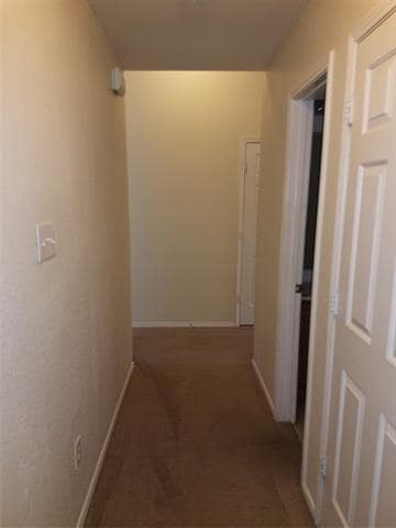 Building Photo - 305 Foreston Dr