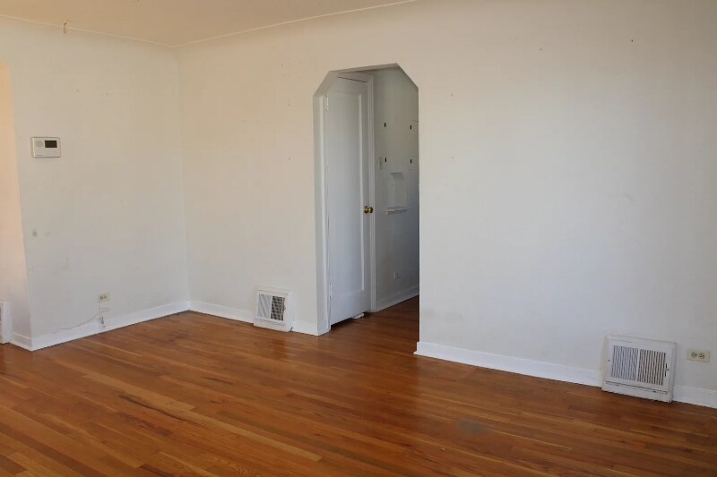 Building Photo - 1531 Willow St