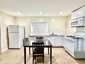 Building Photo - 20425 Aetna St