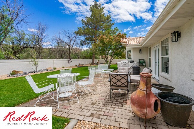 Building Photo - 3 Bedroom Home With 2 Car Garage In St. George