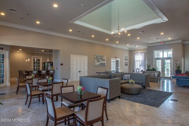 Building Photo - 10 Deepwater Cir