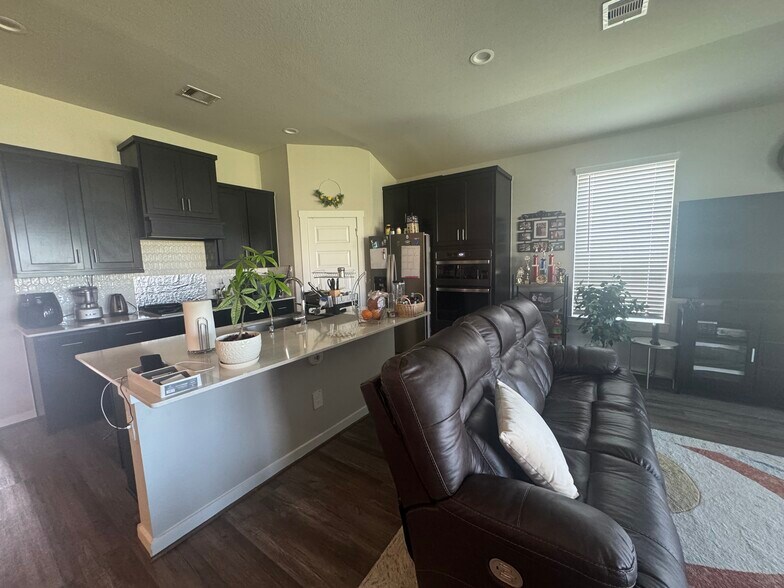 Building Photo - 3803 Ryans Rock Ct