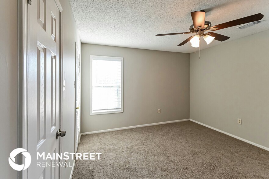 Building Photo - 4495 Bonnie Brae Dr