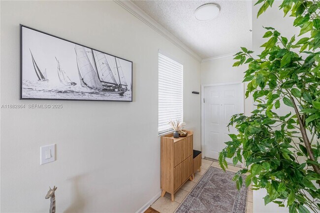 Building Photo - 3255 NE 184th St