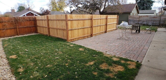 Building Photo - 4288 Hooker St