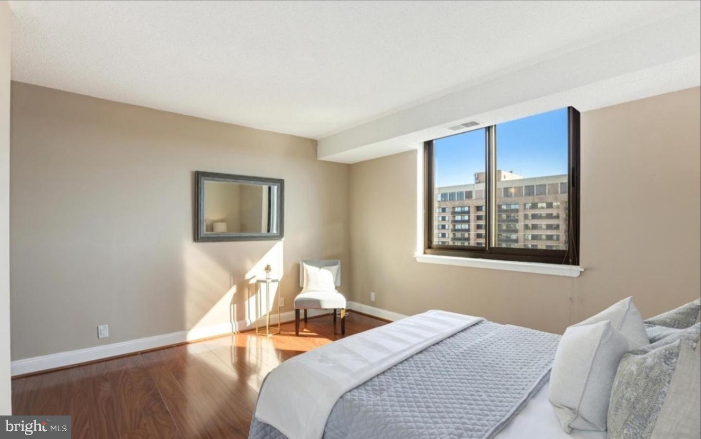 Building Photo - 5505 Seminary Rd