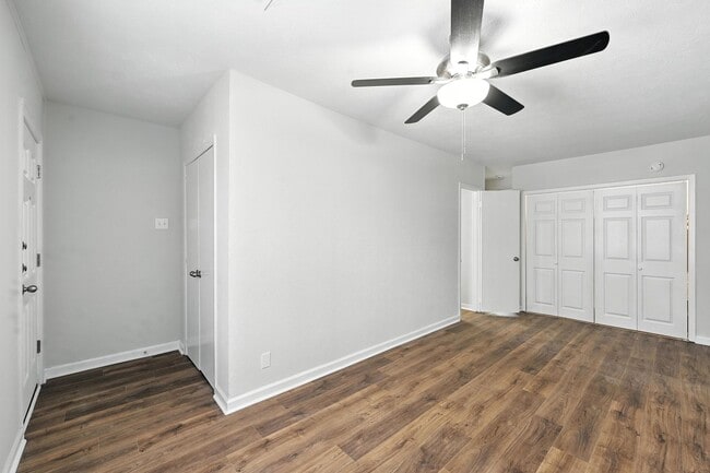 Building Photo - Immaculate 4-Bedroom Remodel in the Heart ...