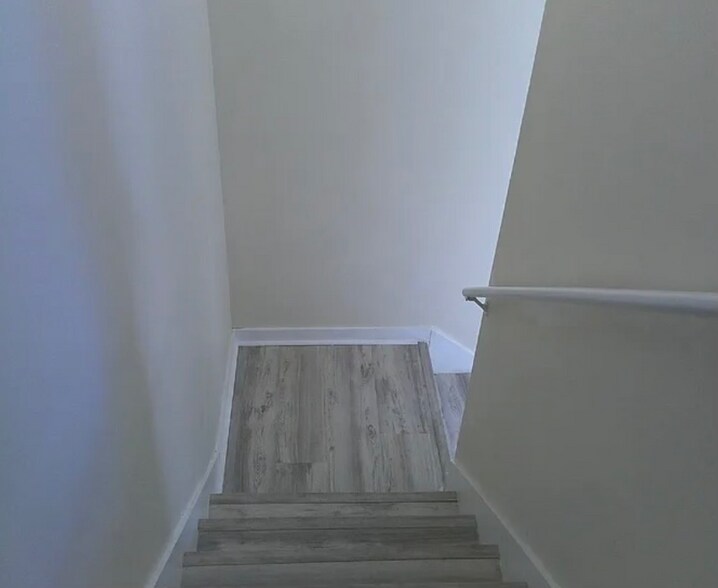 Building Photo - 23 Old S Ct