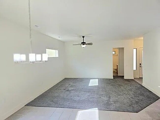 Building Photo - 3 Bedroom Home In 55+ Community!