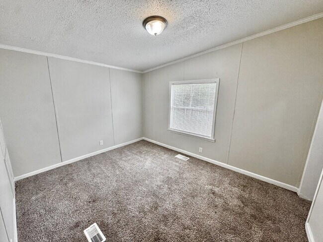 Building Photo - 4472 Cedar Ridge Ln