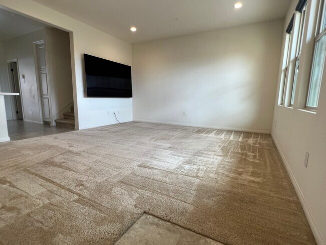 Building Photo - 2404 Sanabria Ln