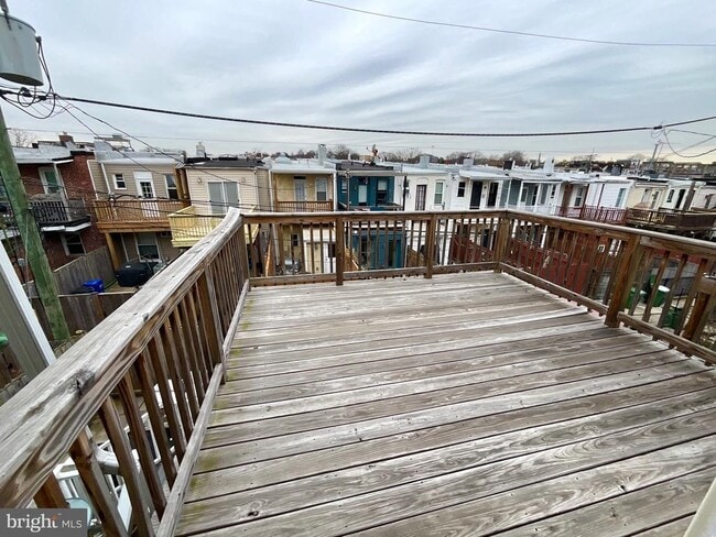 Building Photo - 132 S Potomac St