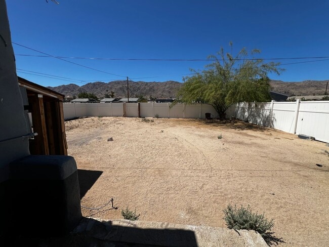 Building Photo - 72061-72067 Joshua Ln.