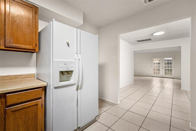 Building Photo - 16614 Red Gully Dr