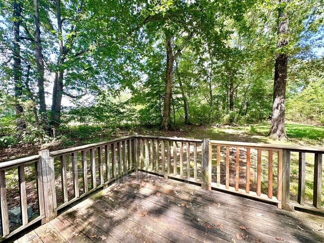 Building Photo - 9329 Beeler Ct