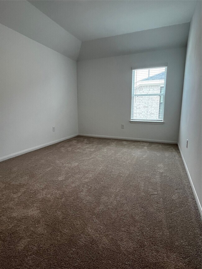 Building Photo - 18206 Sonresa Wy