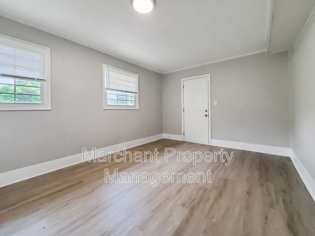 Building Photo - 719 Amy Gray Street