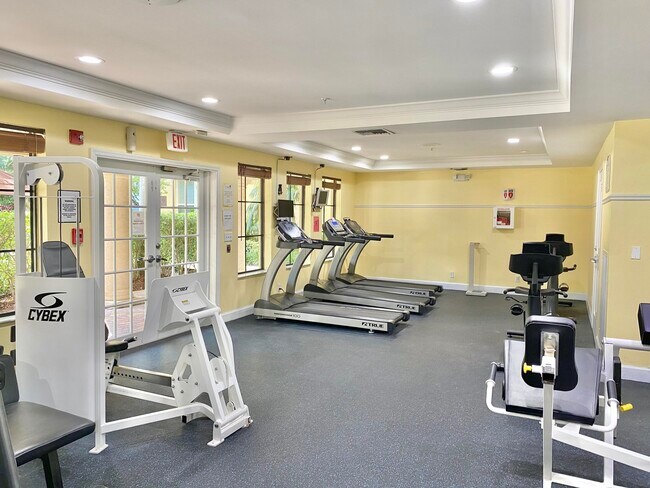 Building Photo - 651 Okeechobee Blvd