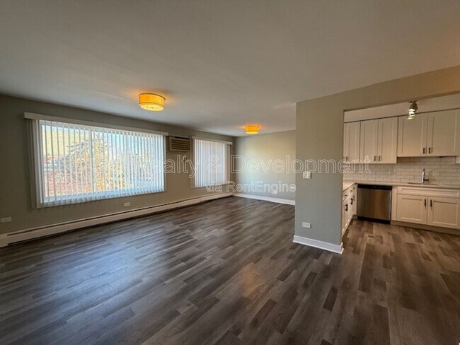 Building Photo - 800 Graceland Ave