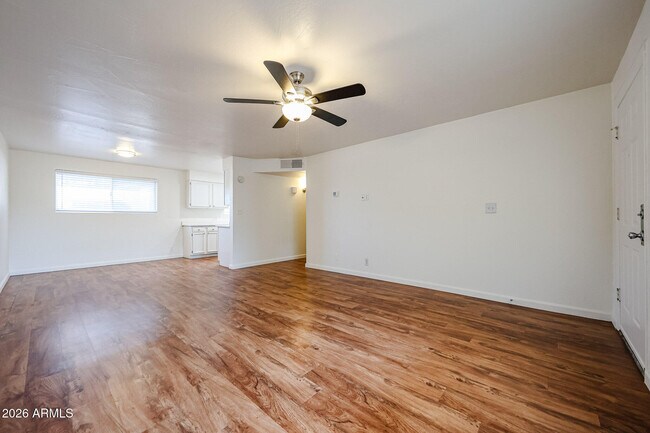 Building Photo - 1111 E Turney Ave