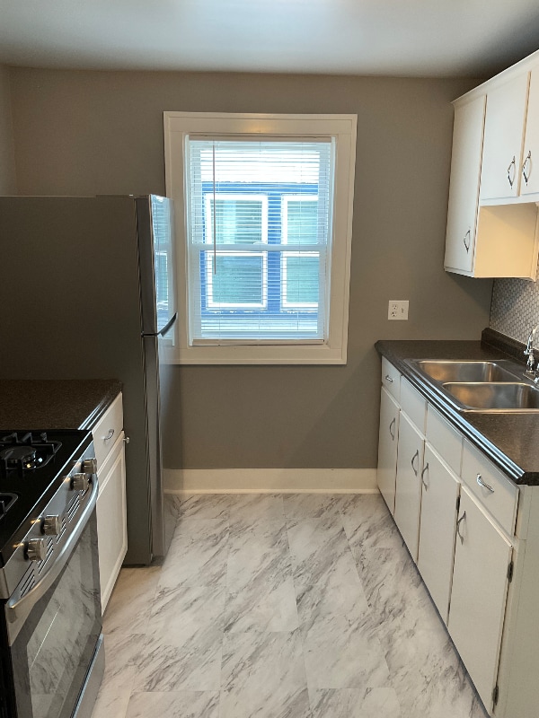 Building Photo - 88 Shepard Ave