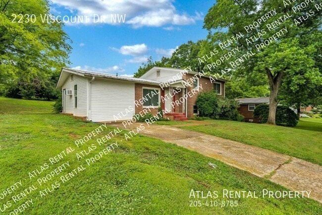 Building Photo - 2230 Viscount Dr NW