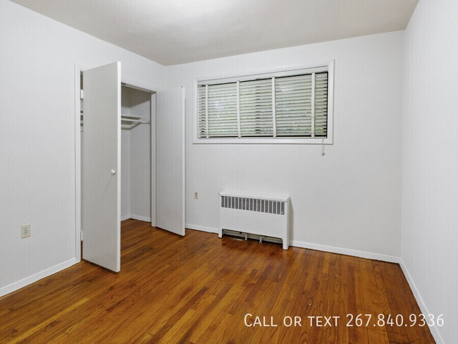 Building Photo - 4030 Livingston Rd SE