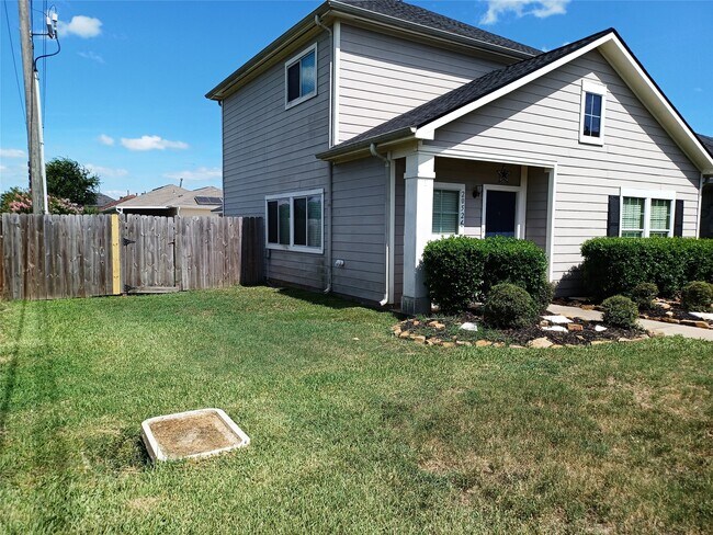 Building Photo - 20526 Patriot Park Ln