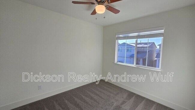 Building Photo - 4119 Scenic Dr