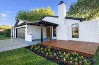 Building Photo - 1102 Ashdale Dr