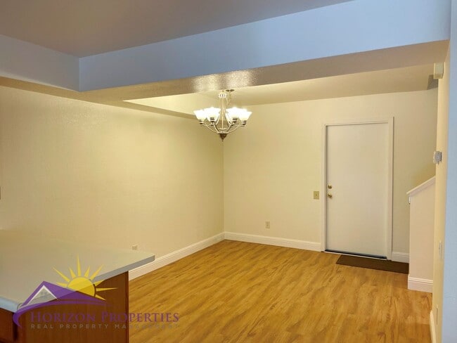 Building Photo - Spacious Two-story 2 Bed 2 Bath 1,564 Sq. Ft. North Sacramento Condo