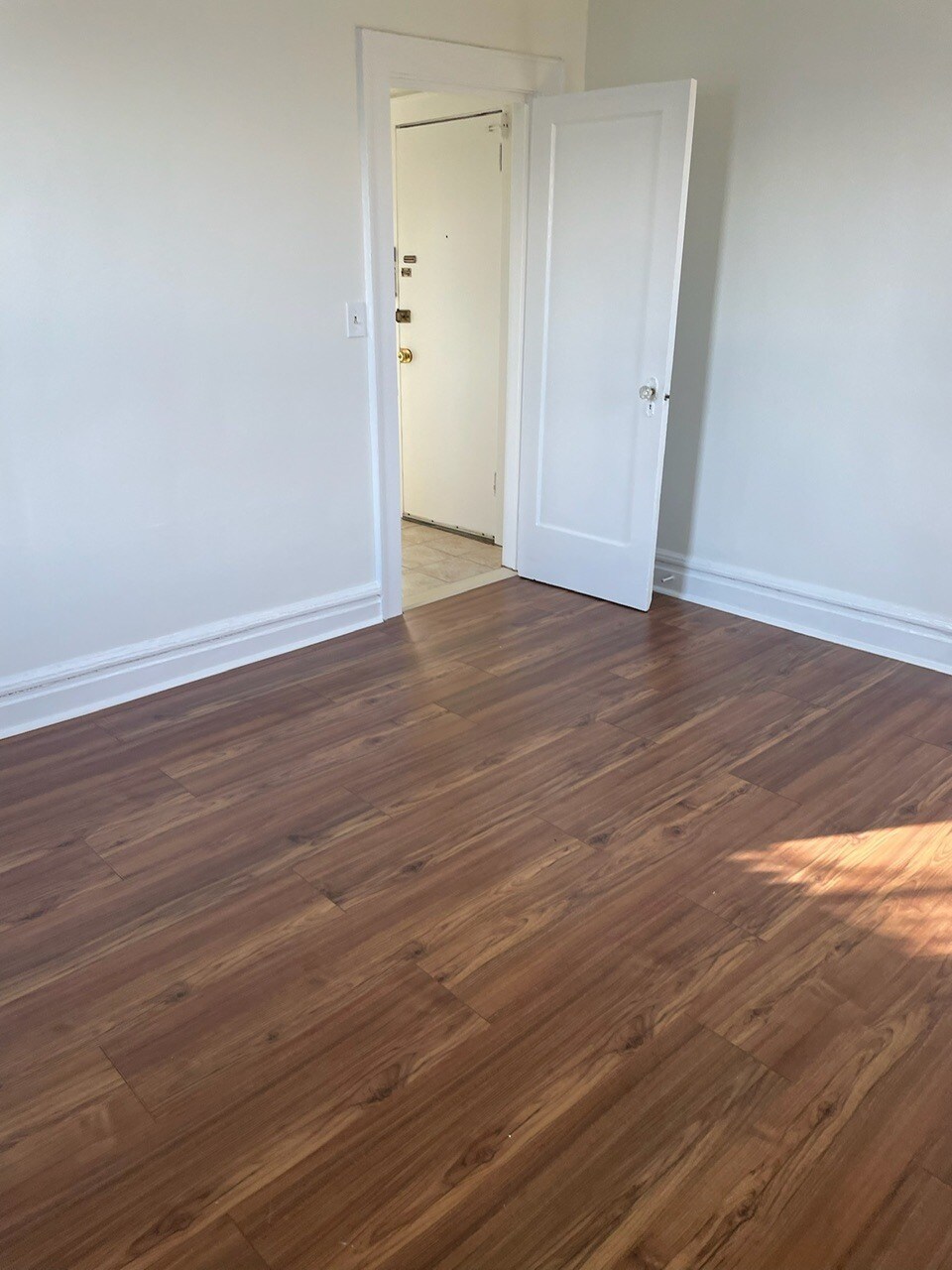 Building Photo - 38 Feiner Pl